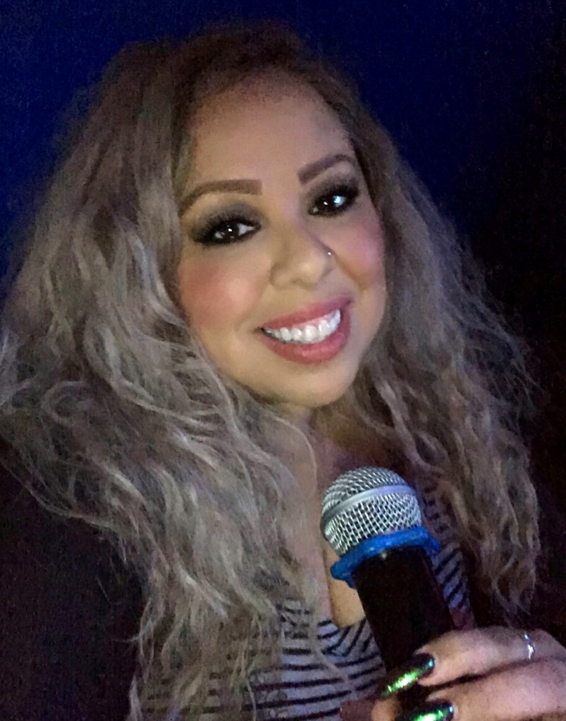 Alina Zayas | Singer Los Angeles, Ca